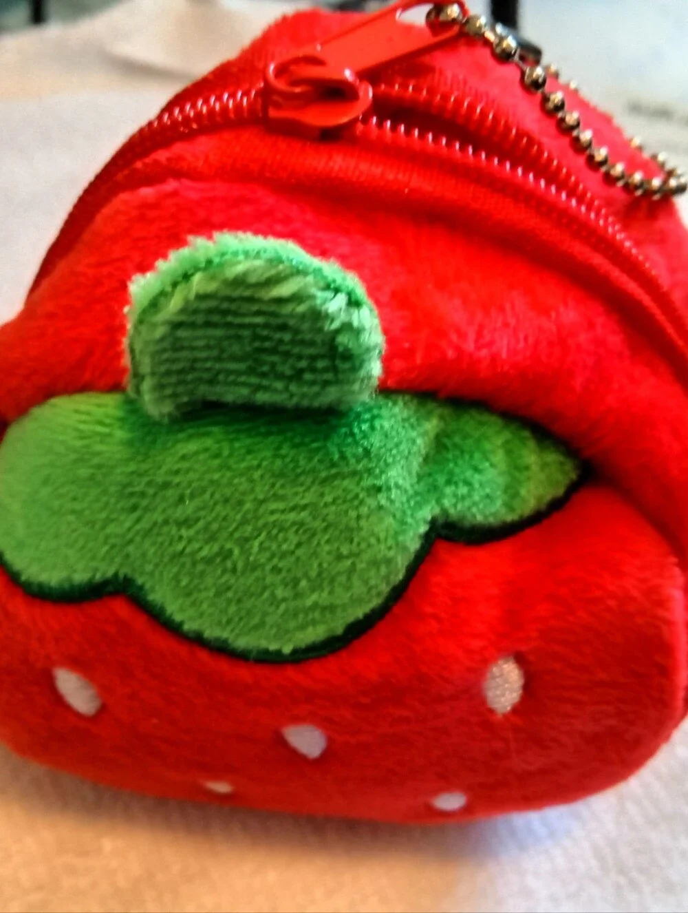 Coin Purses; Cute Yellow Plush Octopus, 2 Capybaras And Strawberry