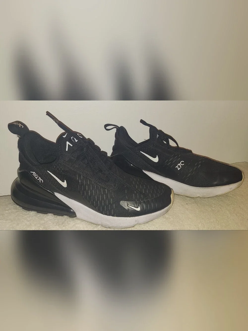 Nike Air Max 270 Black/ White Athletic Running Shoe Sneakers Size US 8