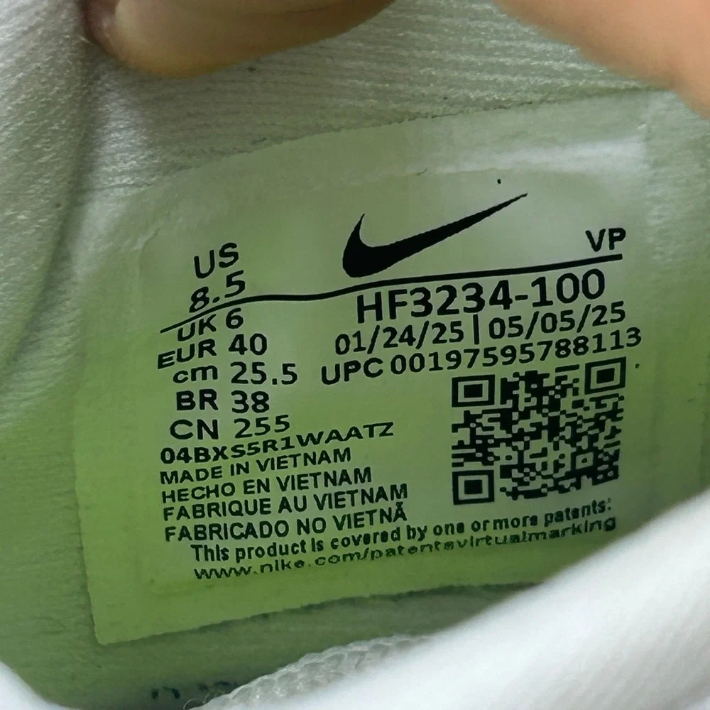 Nike excellent used