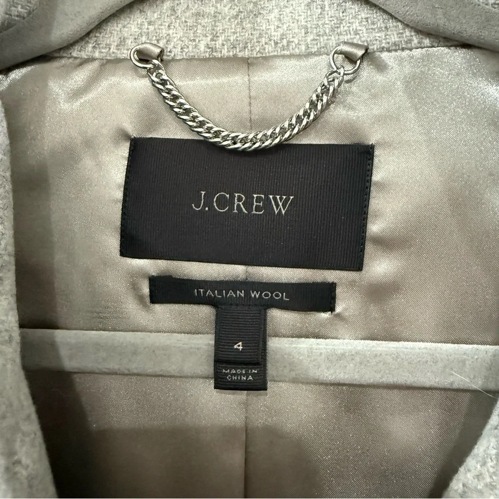 J. Crew excellent lyyyy heather
