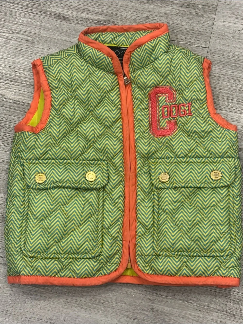 COOGI Kids Green Chevron Vest with Orange Trim girls 18m fall outdoor active