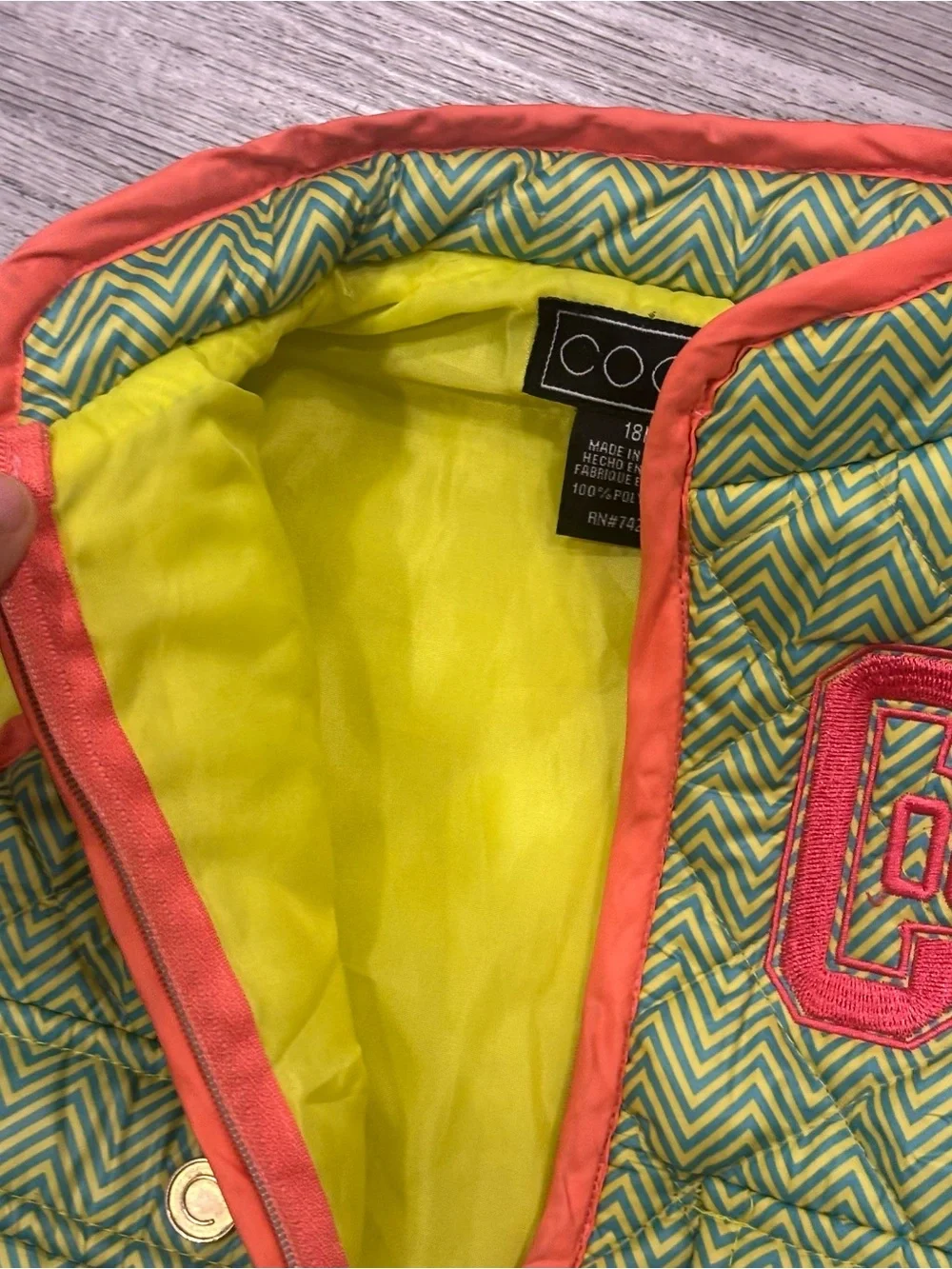COOGI Kids Green Chevron Vest with Orange Trim girls 18m fall outdoor active