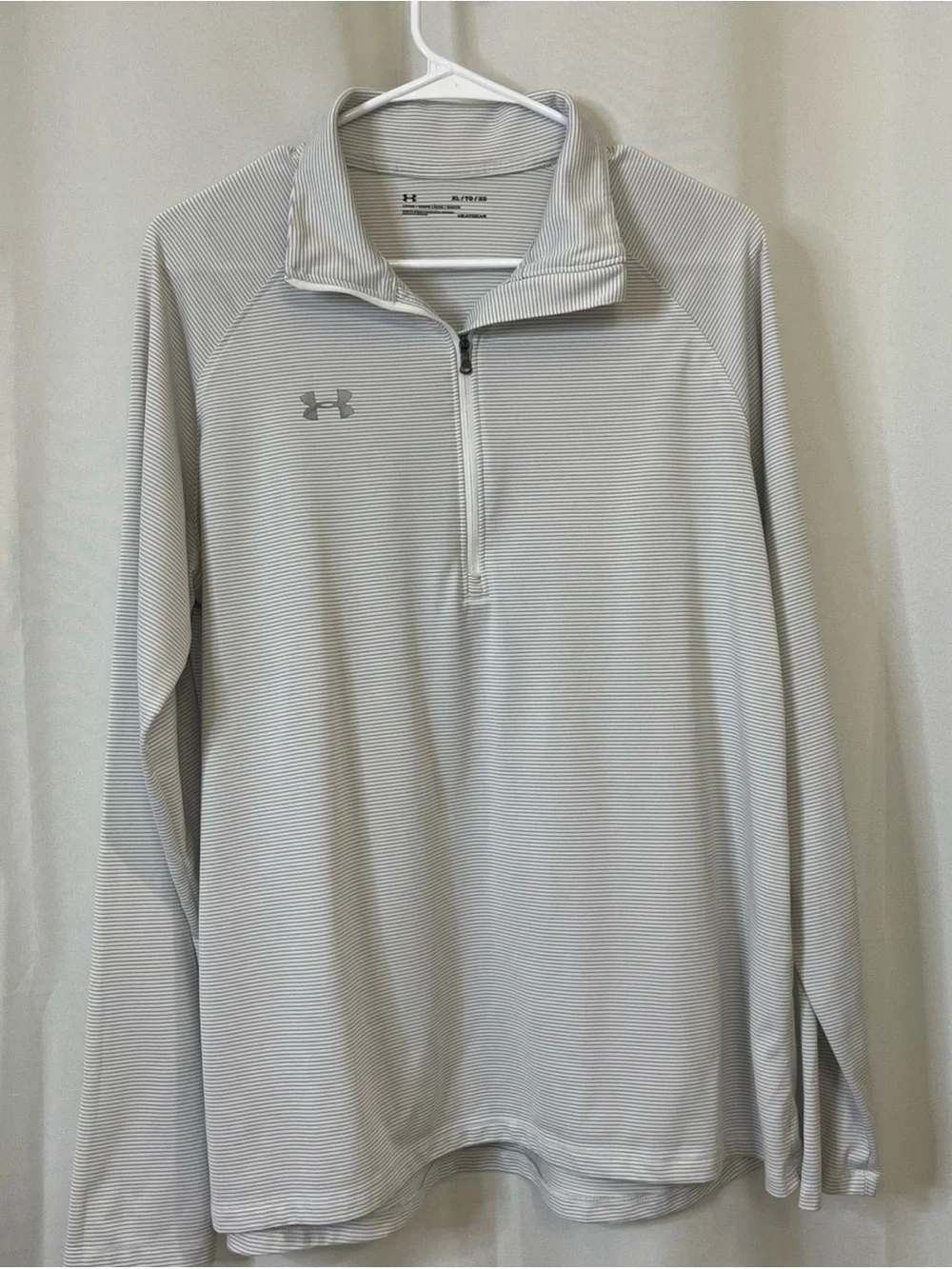 Under Armour athletic gray chest