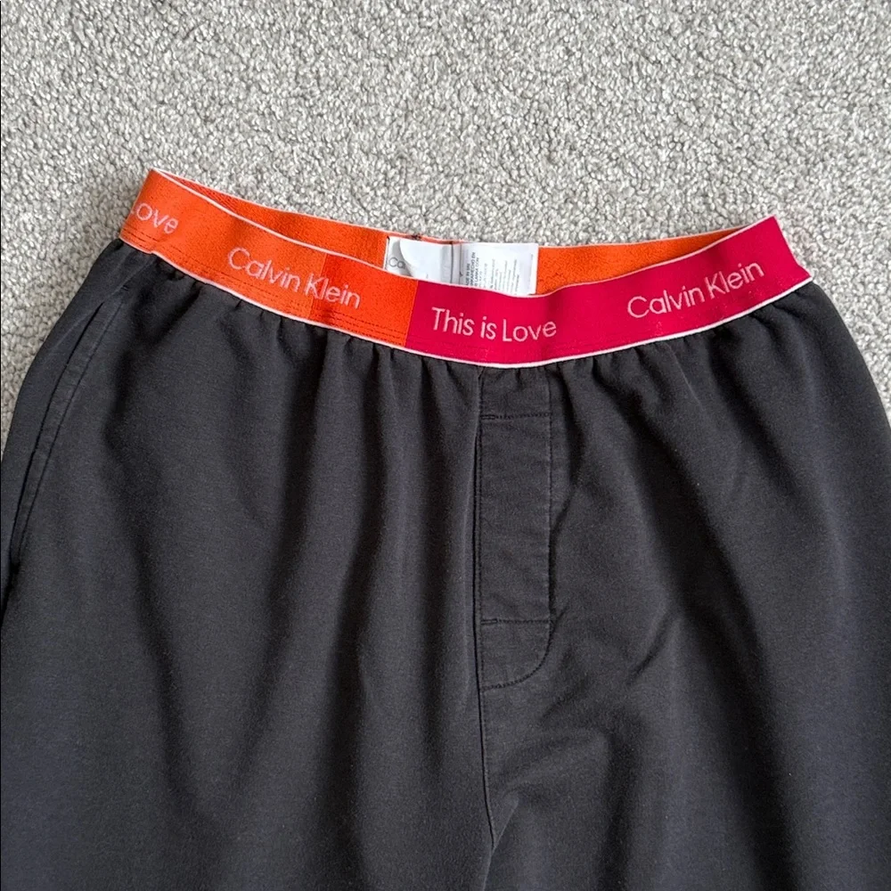 Calvin Klein calvin klein