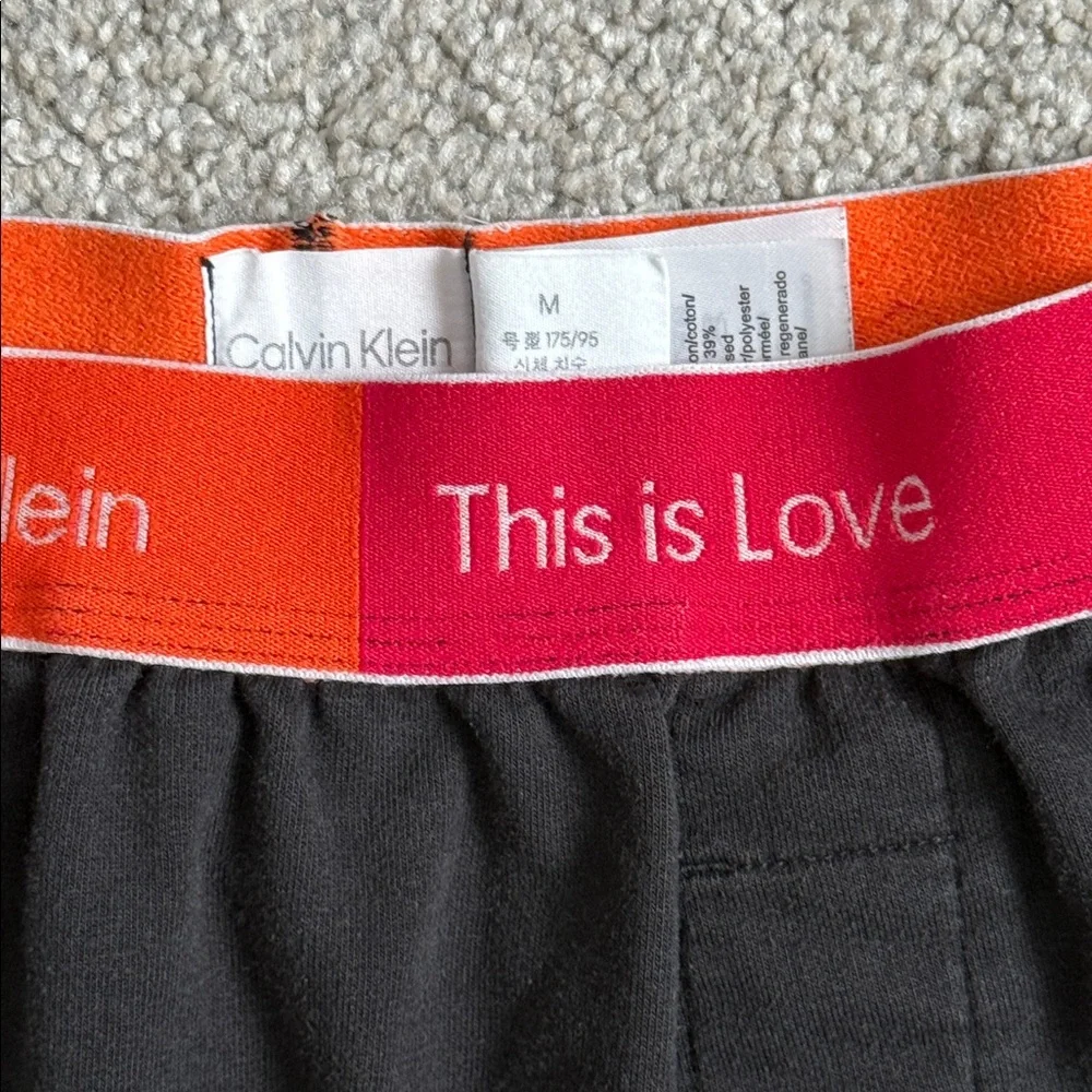 Calvin Klein calvin klein