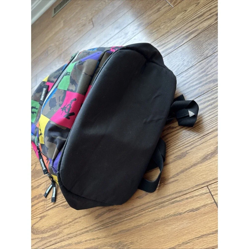 Fortnite FN1000-343 Kids' Big Multiplier Backpack - Multicolor