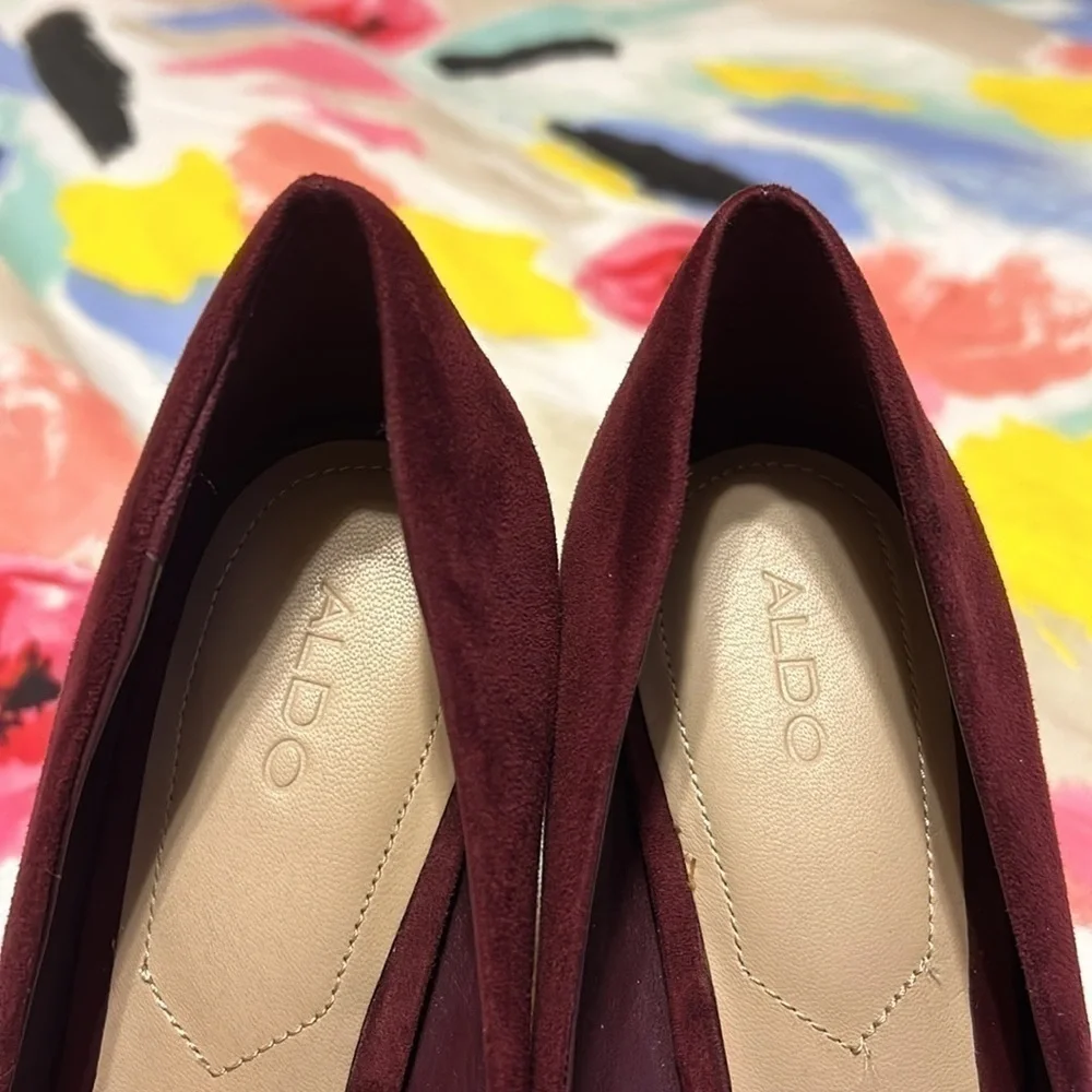 EUC Aldo Dark Red Suede Peeptoe Pumps
