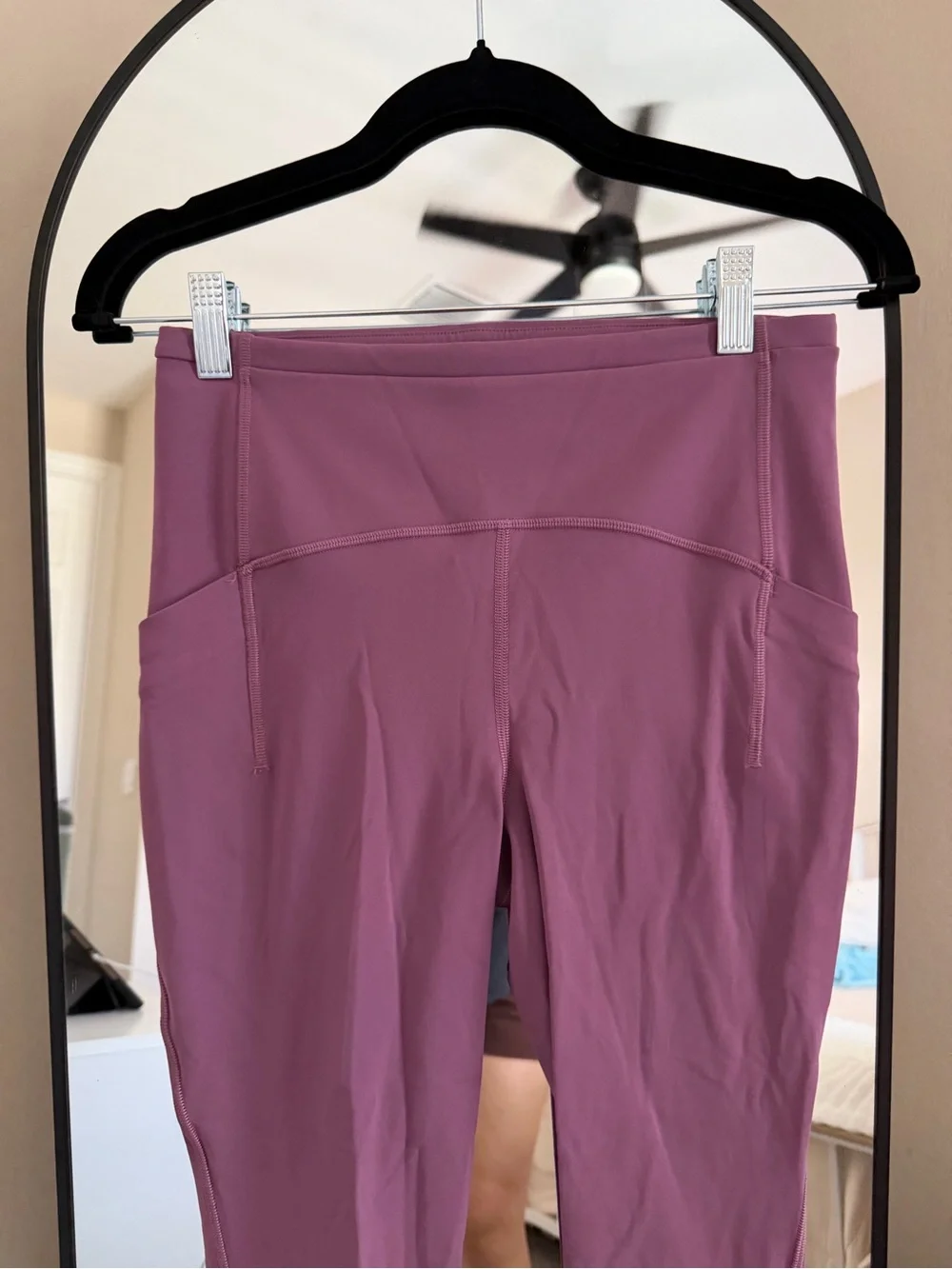 lululemon athletica size excellent