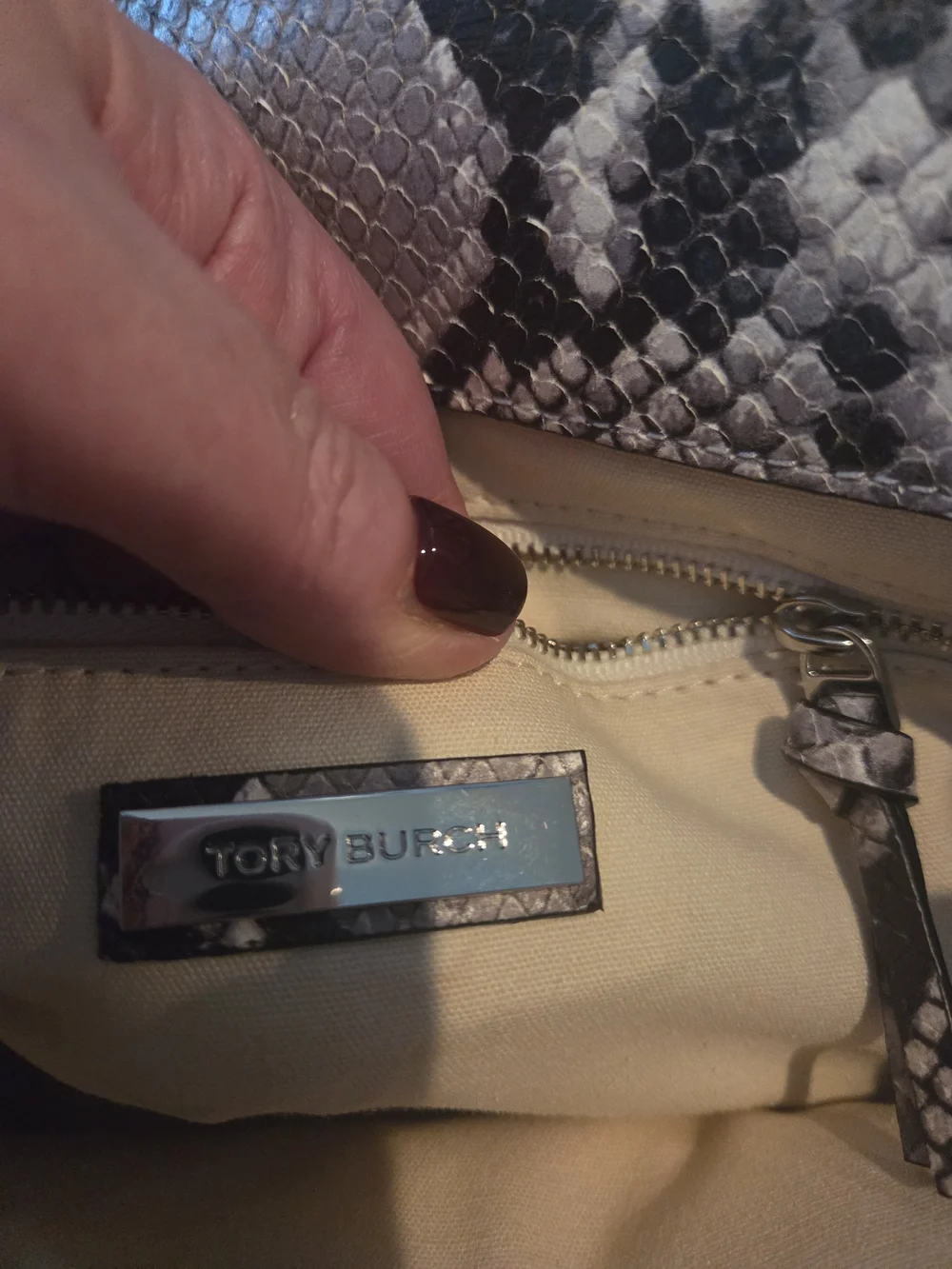 Tory Burch tory burch