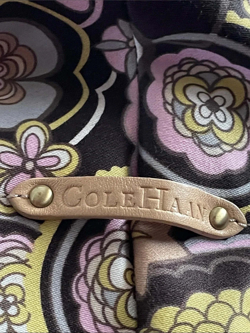 Cole Haan tote accent chic