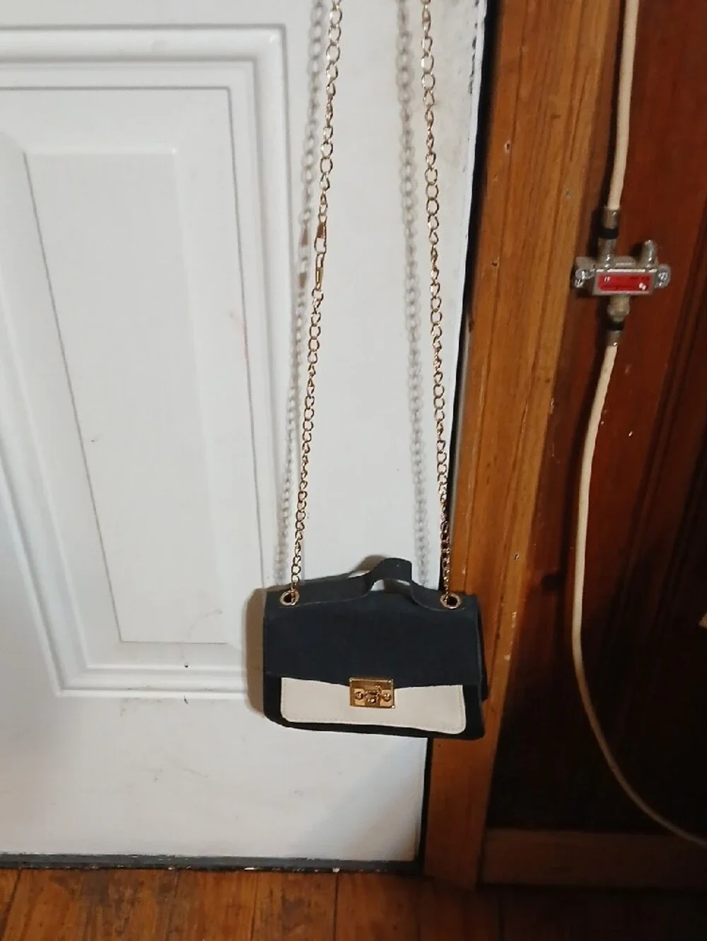 N/A chic black