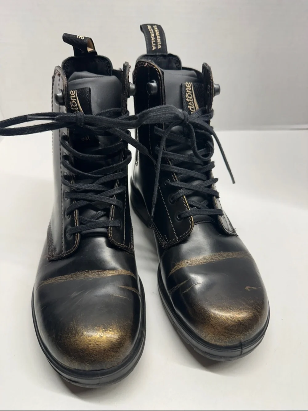 Blundstone gently ready