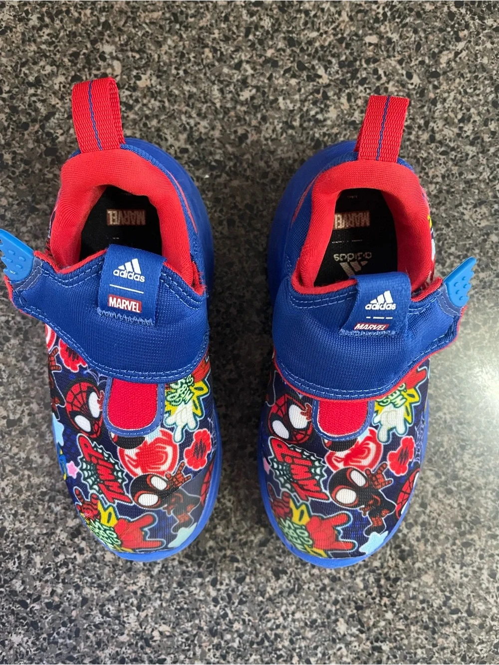 adidas kids sneakers