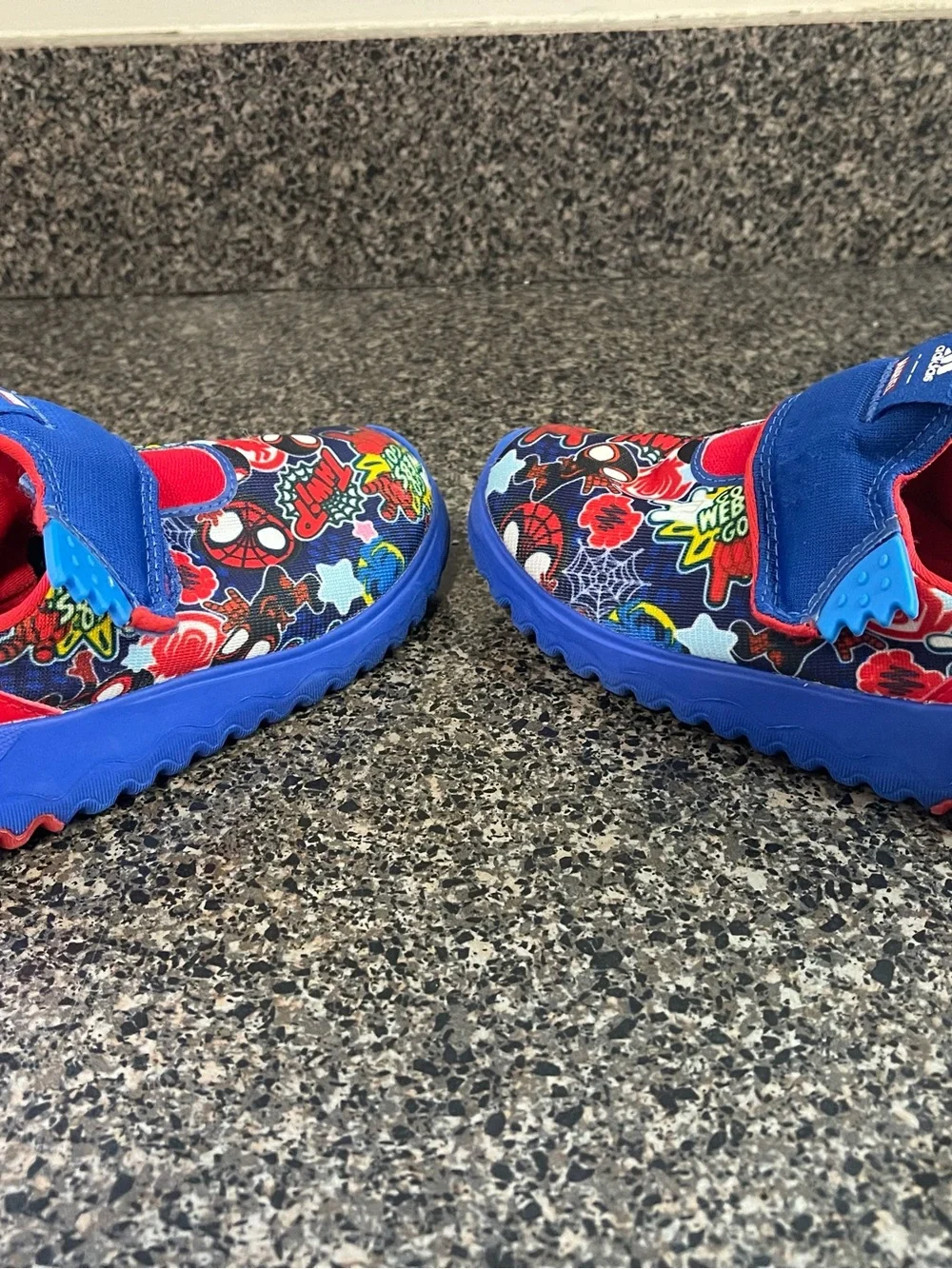 adidas kids sneakers
