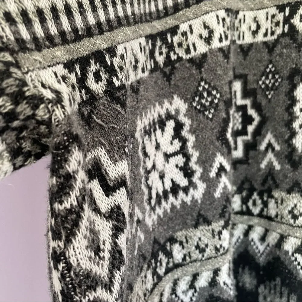 Florence Tricot Made in Italy Grandpa Crewneck Sweater Vintage Black and White