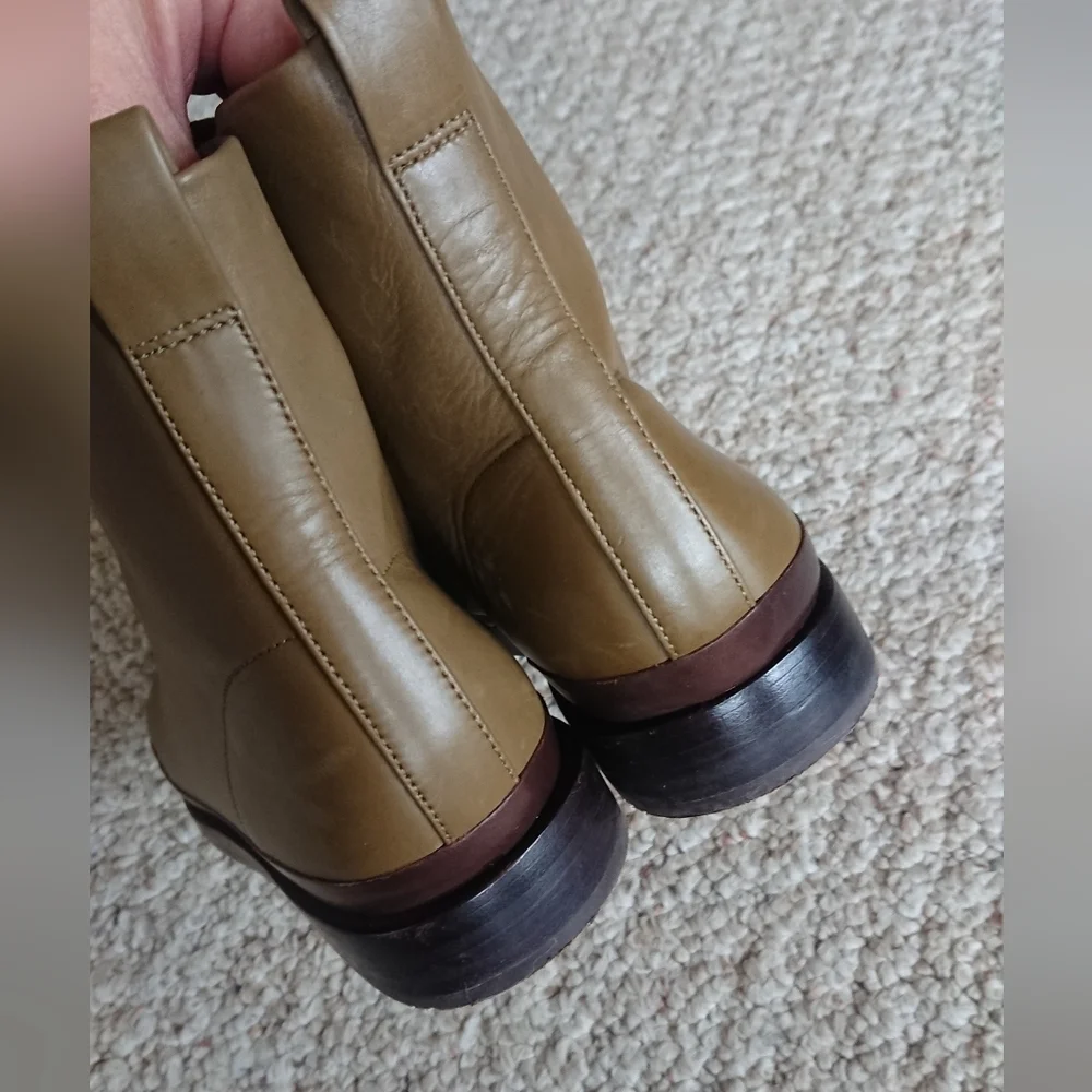 Vince cooper leather