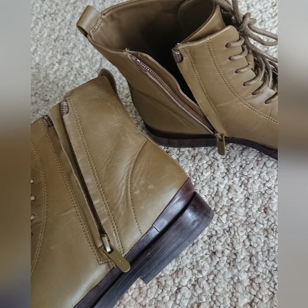 Vince cooper leather