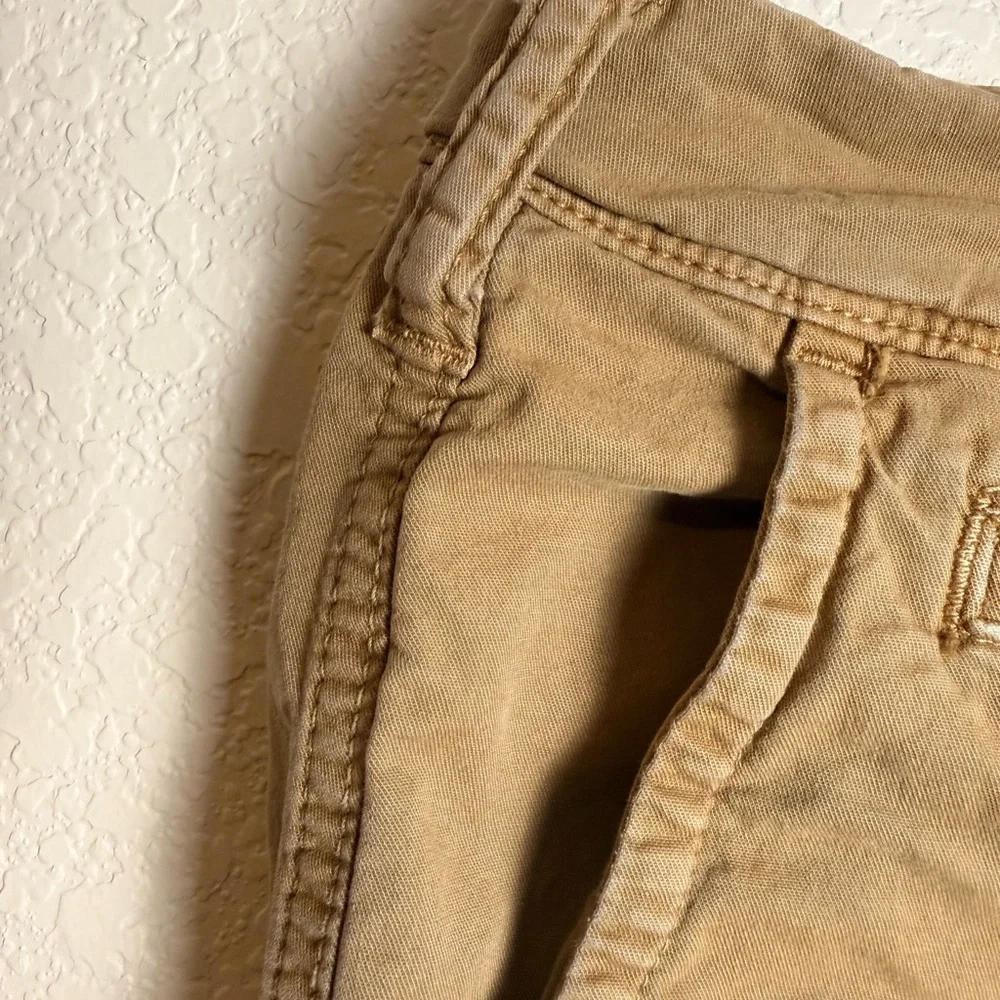 American Eagle Outfitters classic flat