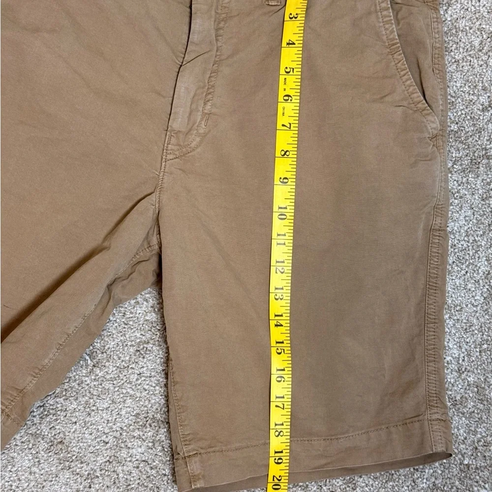 American Eagle Outfitters classic flat