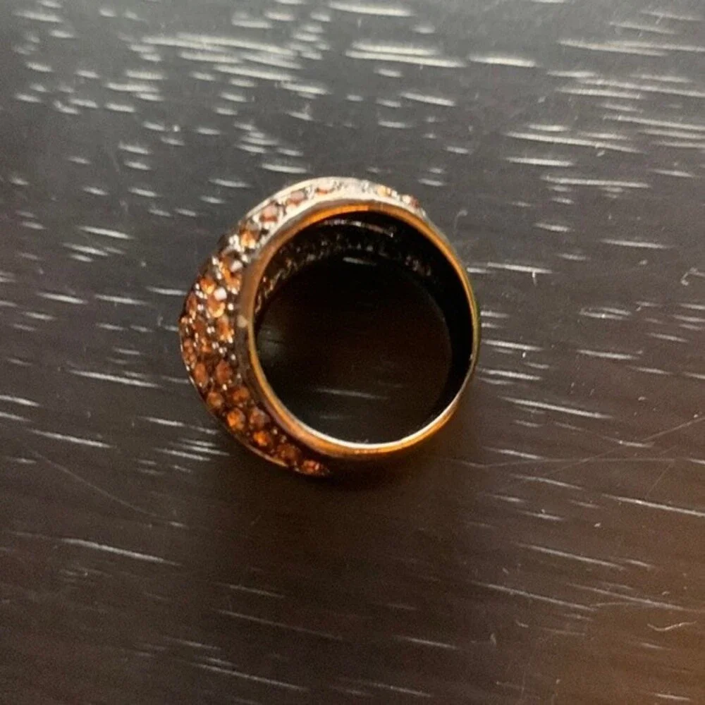 N/A ring setting dark