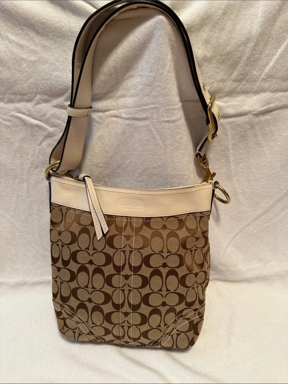 Coach shoulder bag
