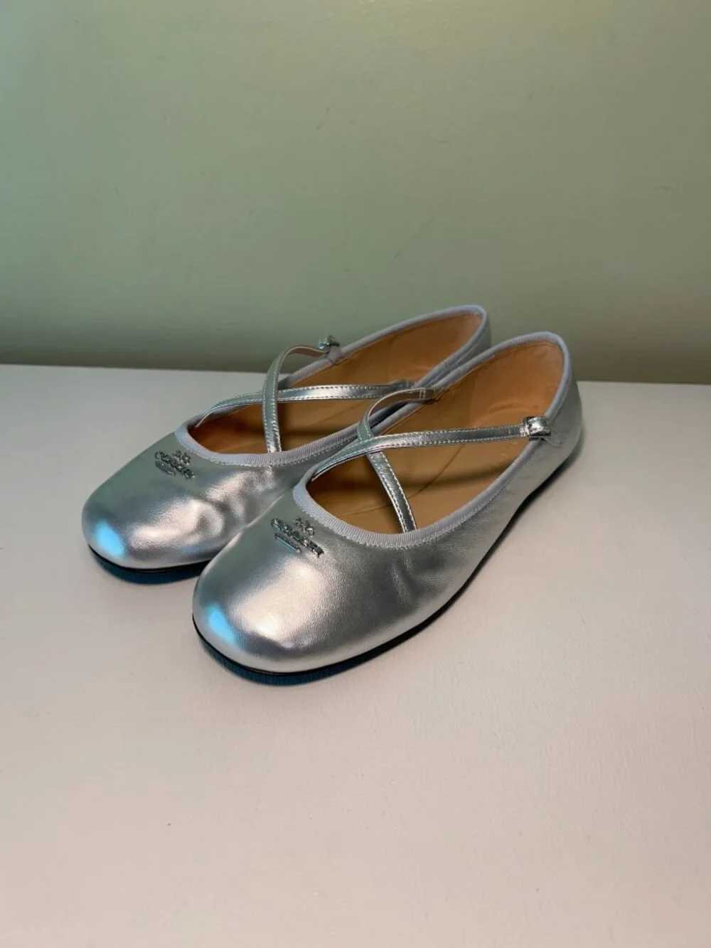 Coach brand size