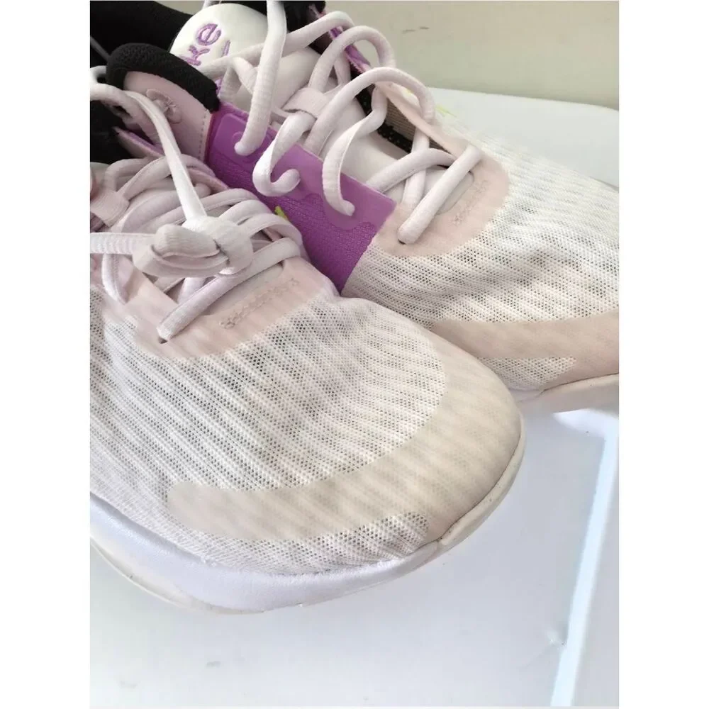 Nike Zoom Bella 6 US 10 NWOB