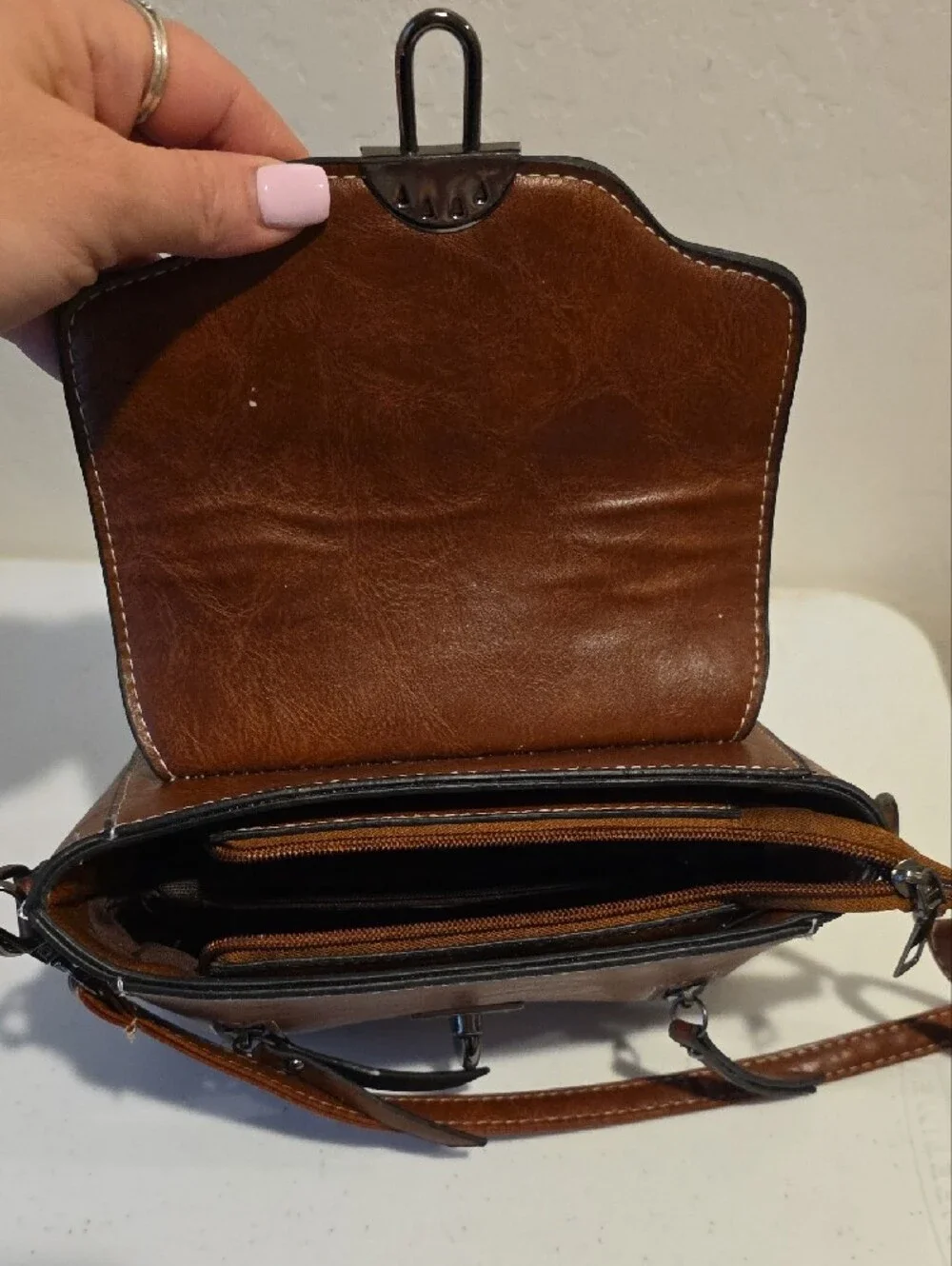 N/A stylish brown