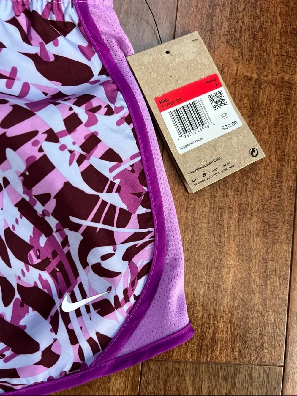 Nike girls shorts