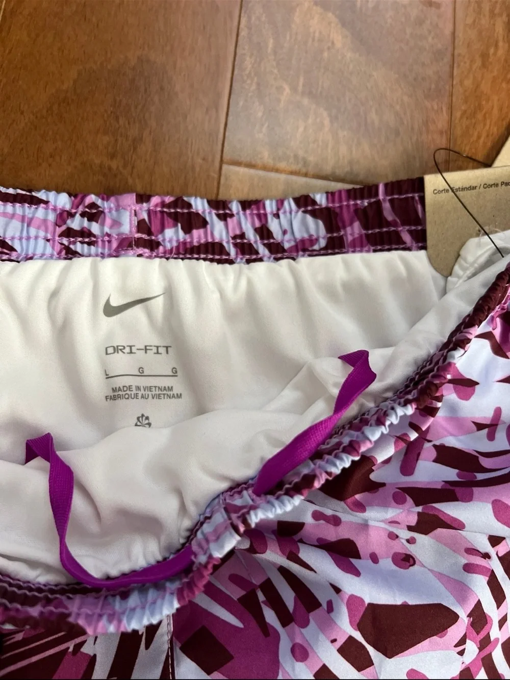 Nike girls shorts