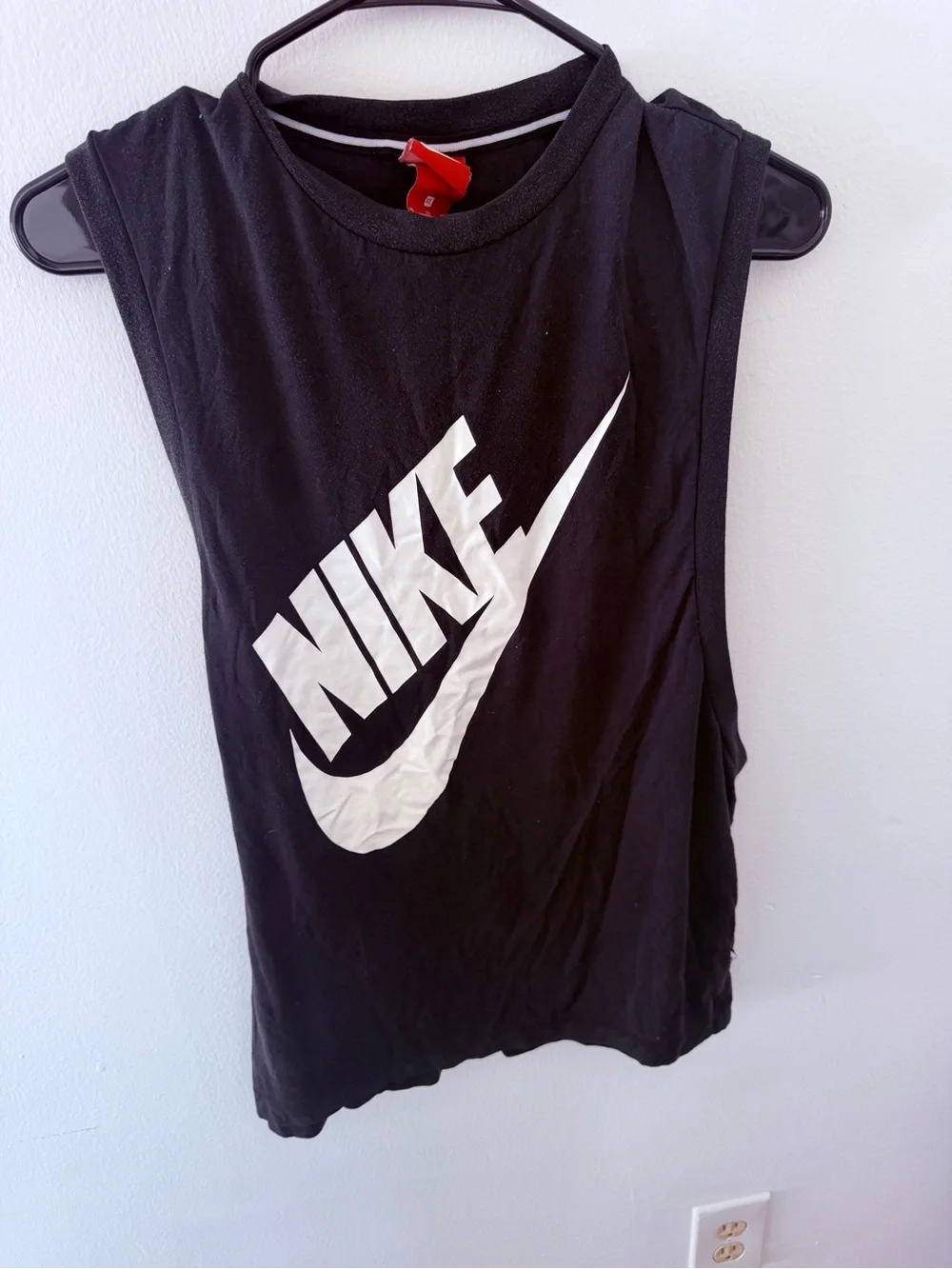 Nike sleeveless muscle
