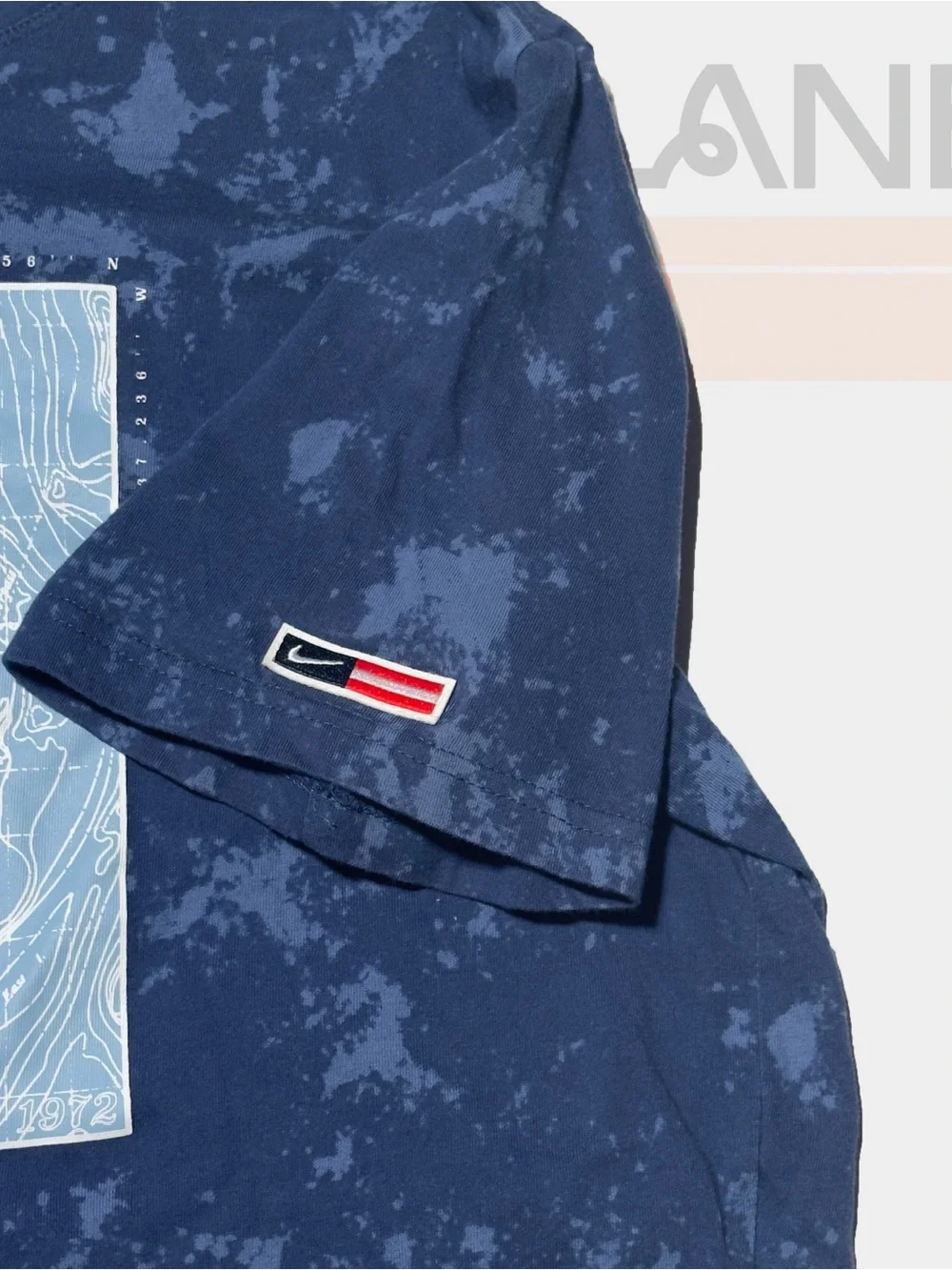 Nike logo fabric wear