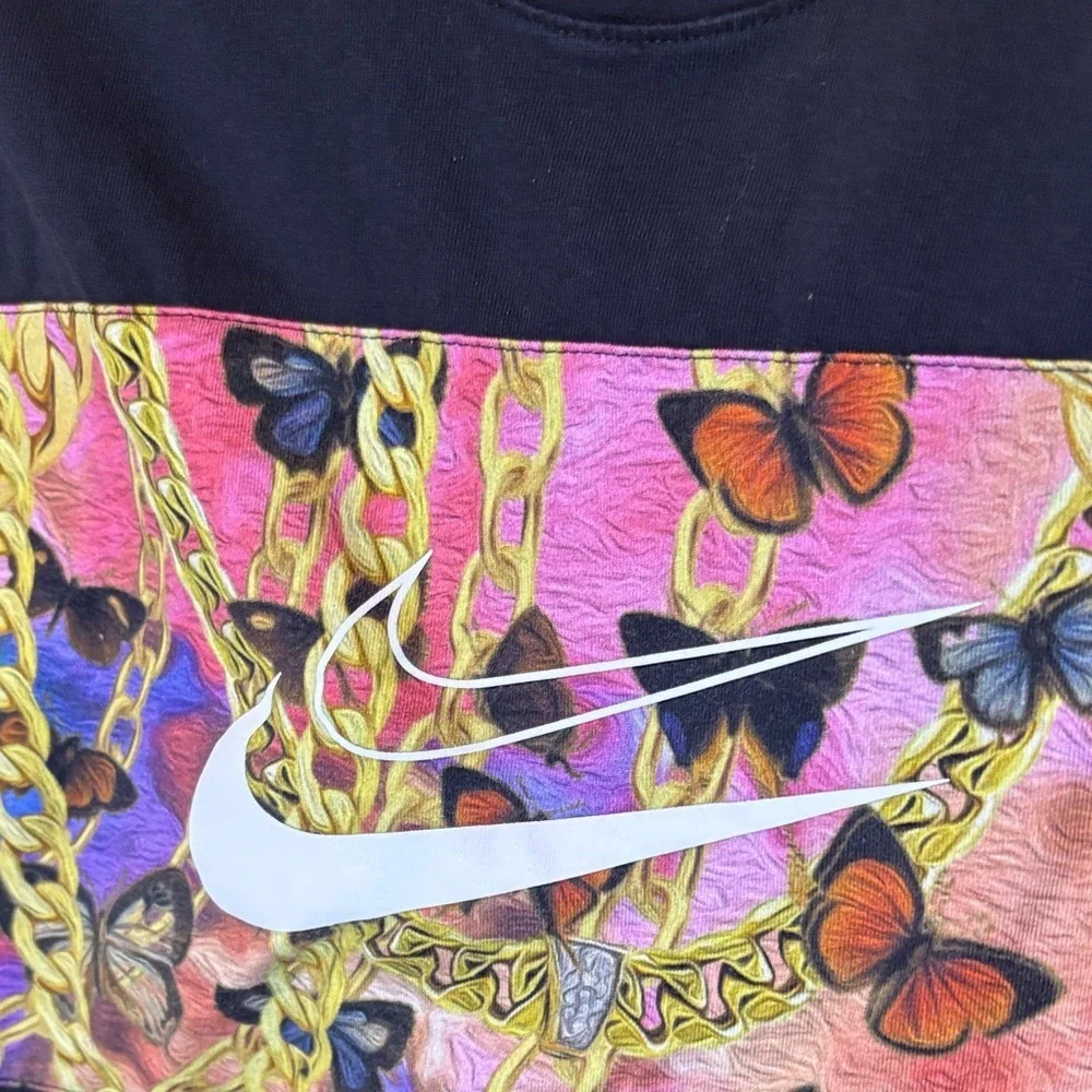 Nike chain shirt