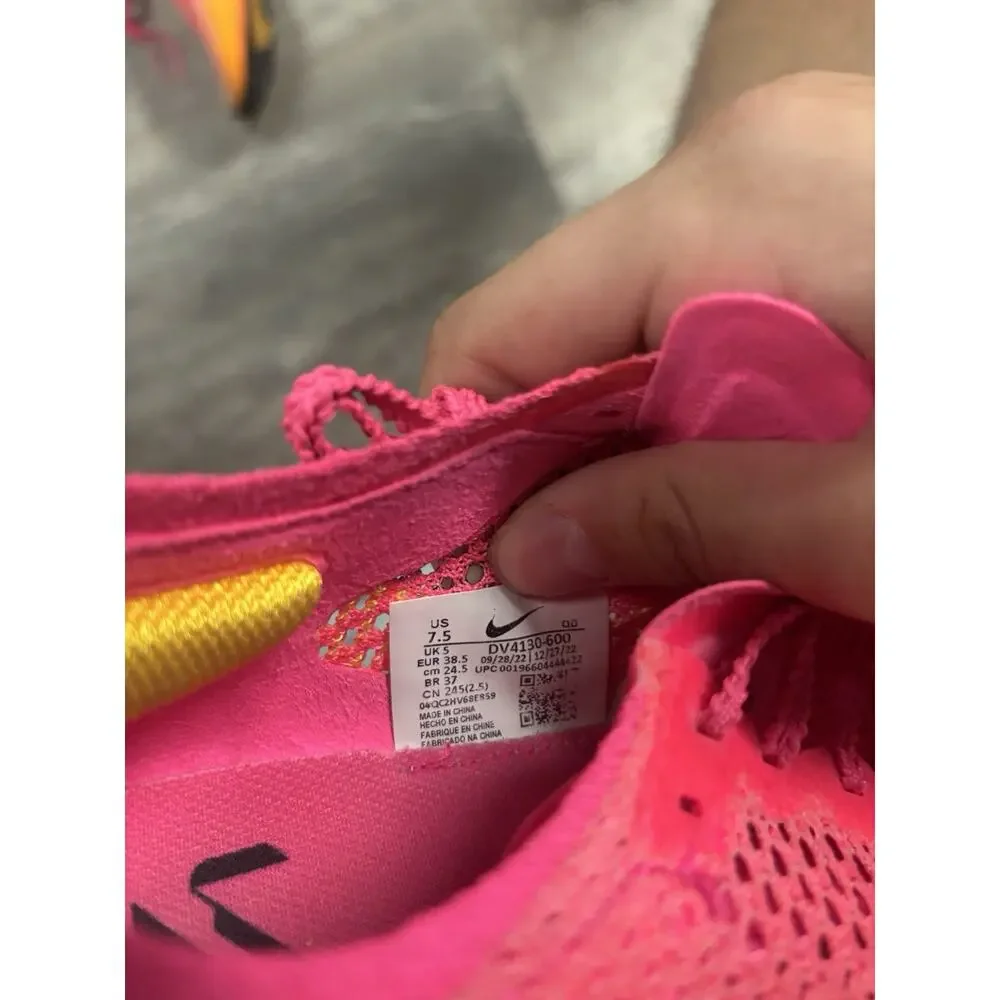 Nike zoomx pink