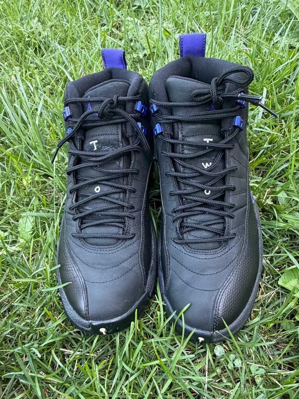 Jordan Men's Black Sneakers with Purple Pull Tabs