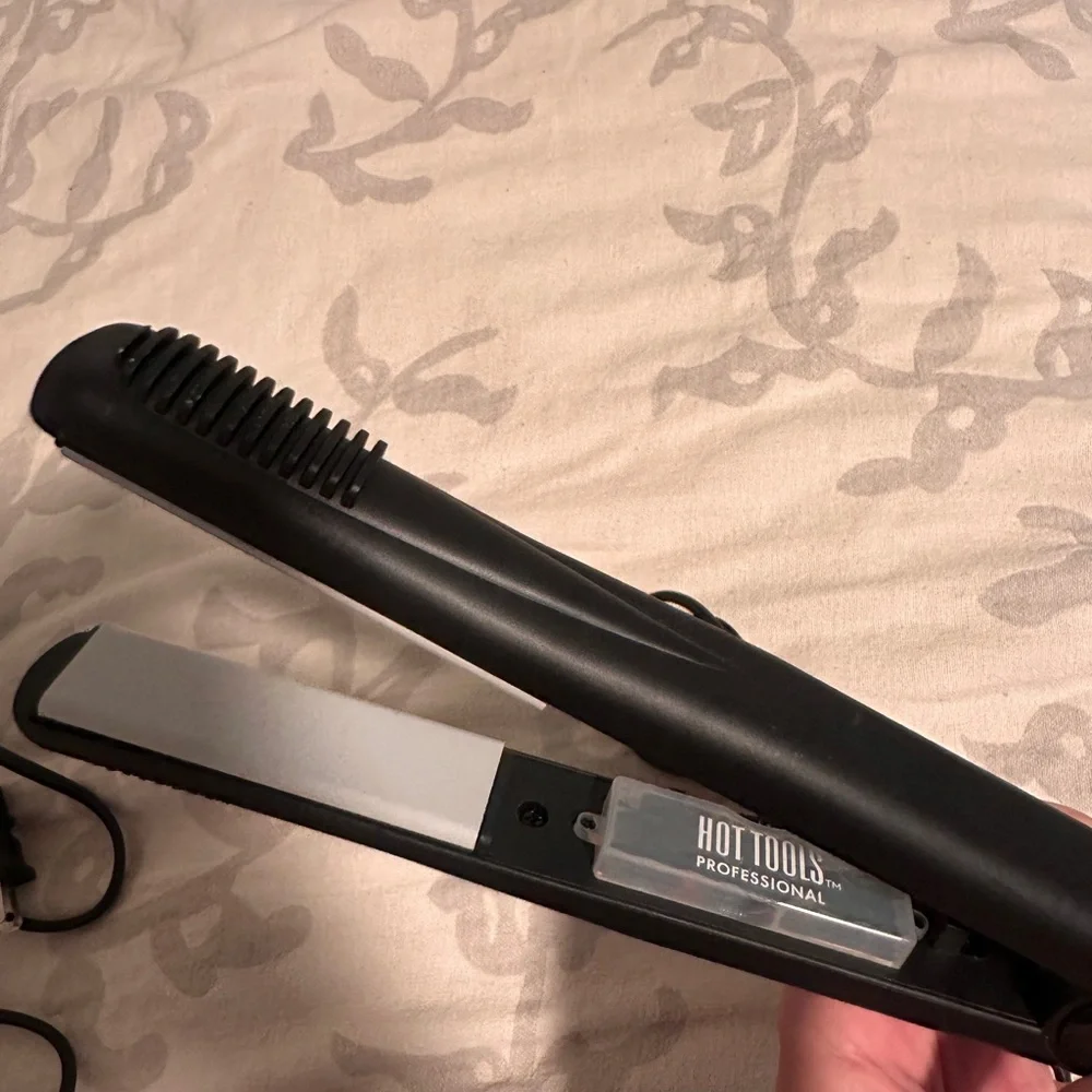 Hot Tools Professional only used