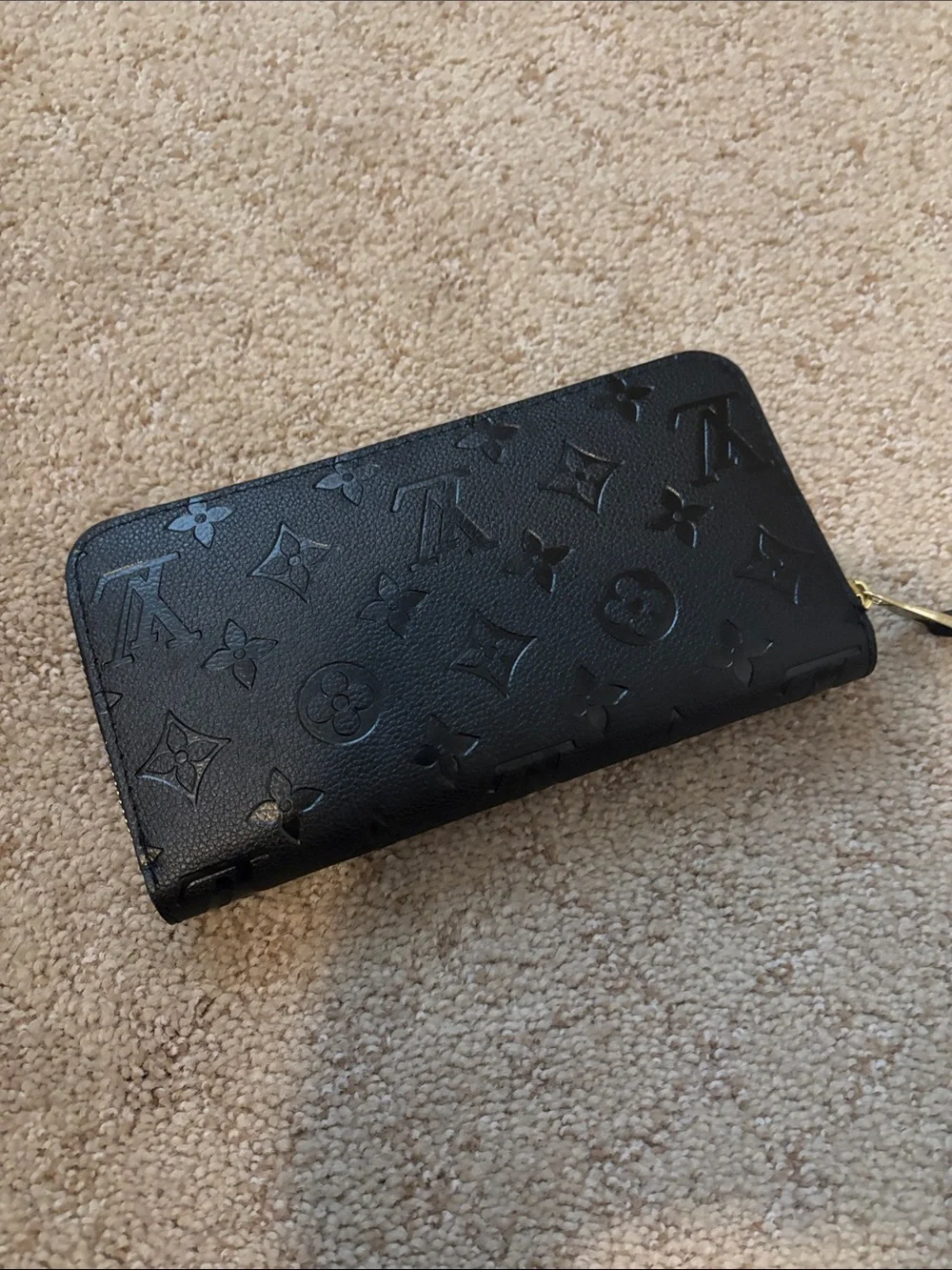 Unbranded large zippy new