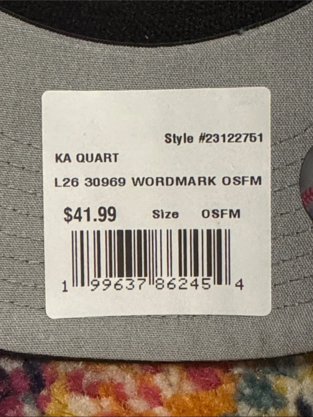 New Era crown bold themed