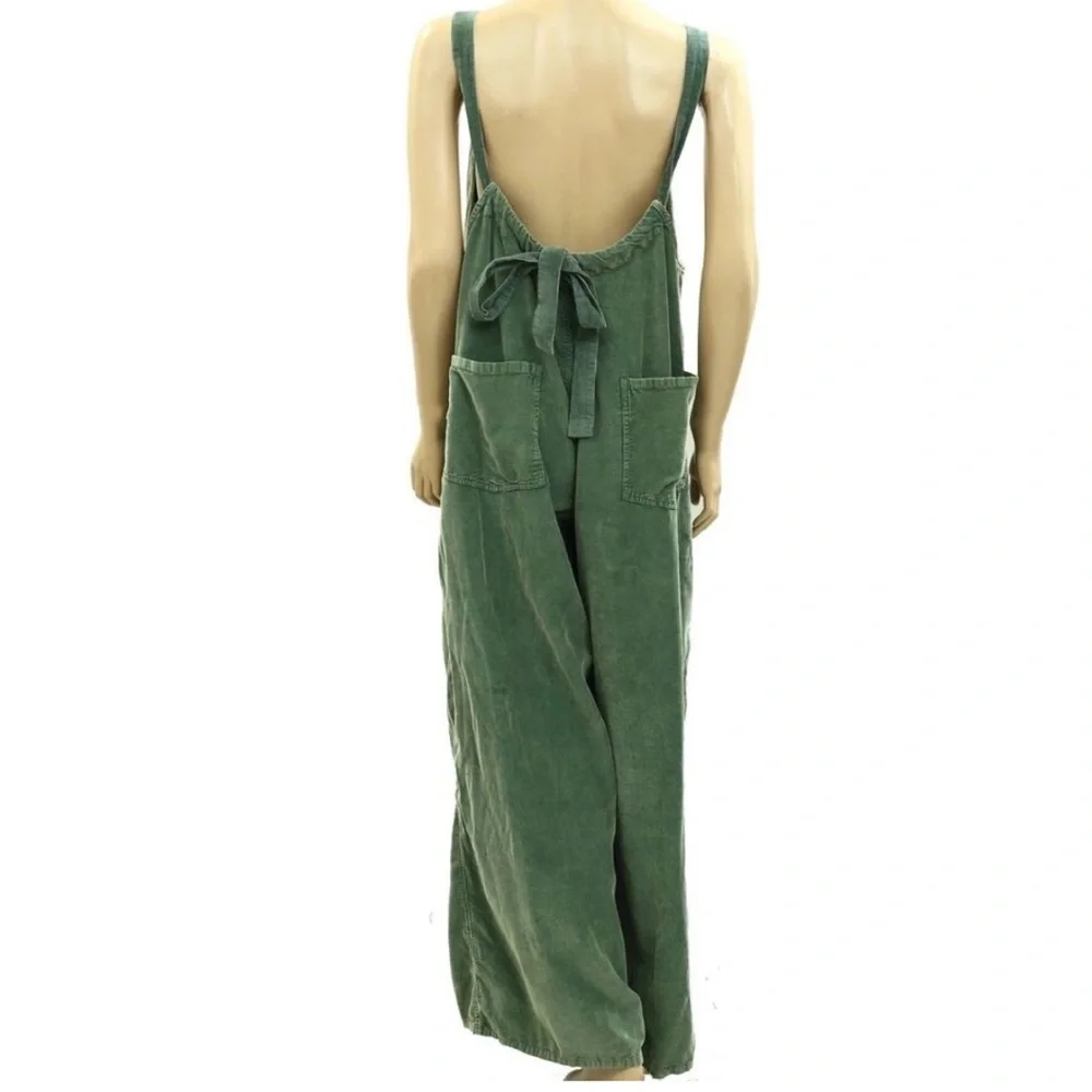 Free People features 30approx