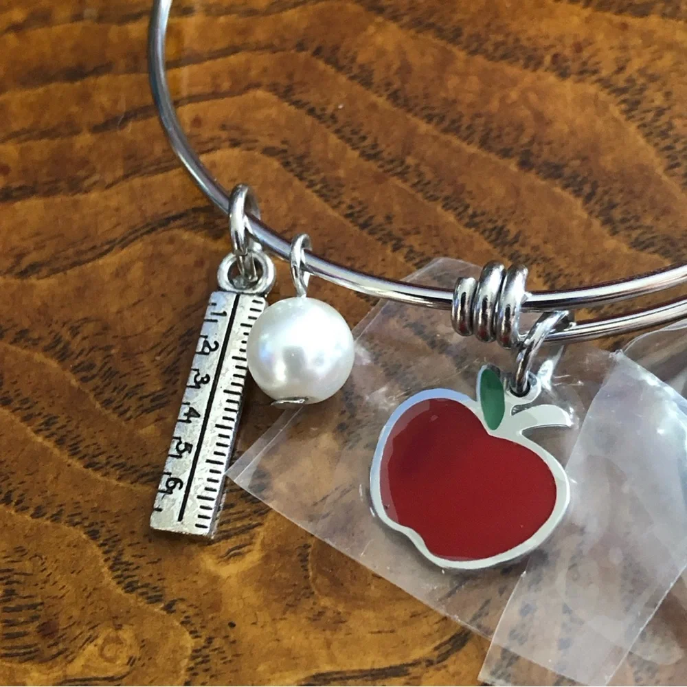 N/A teacher charm