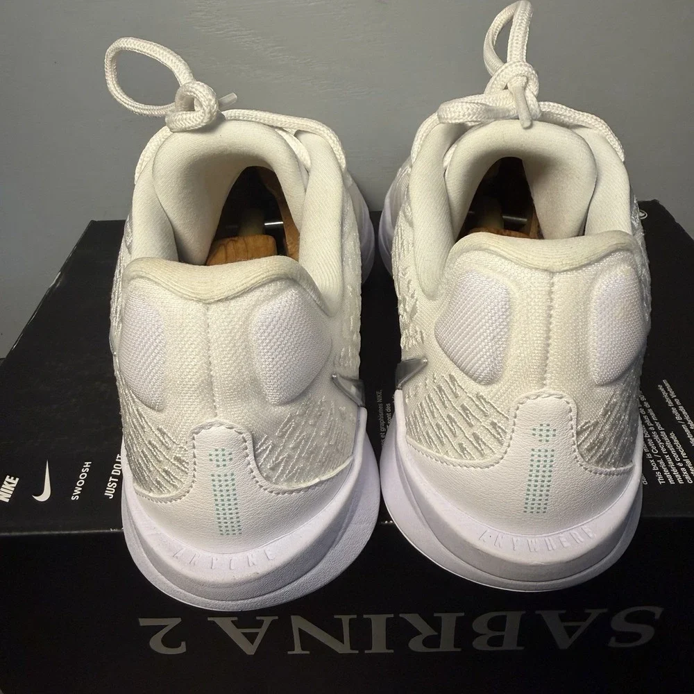 Nike men women 10