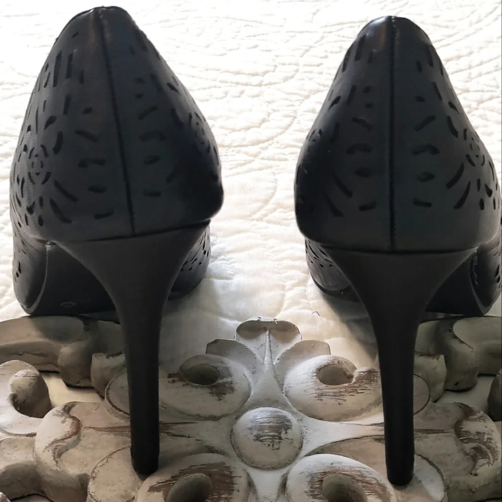 Report truffle matte