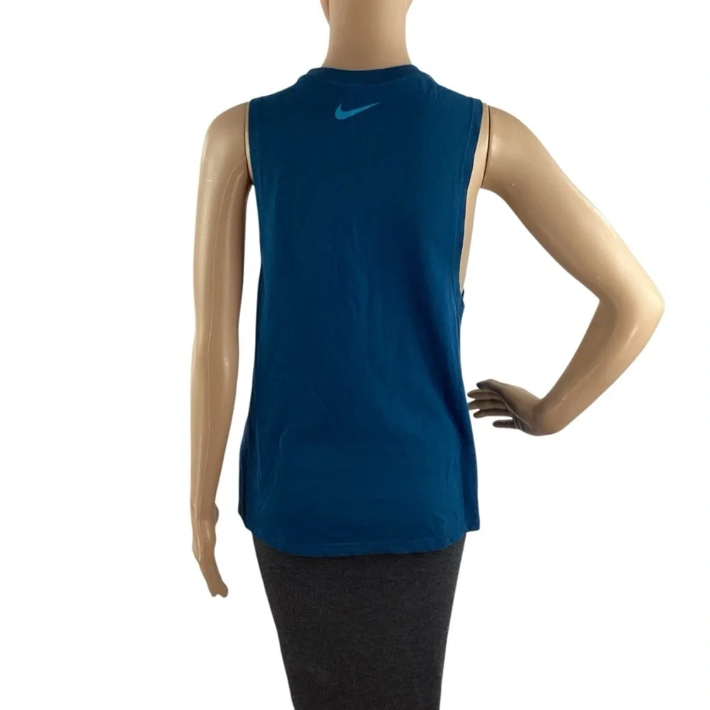 Nike design tags