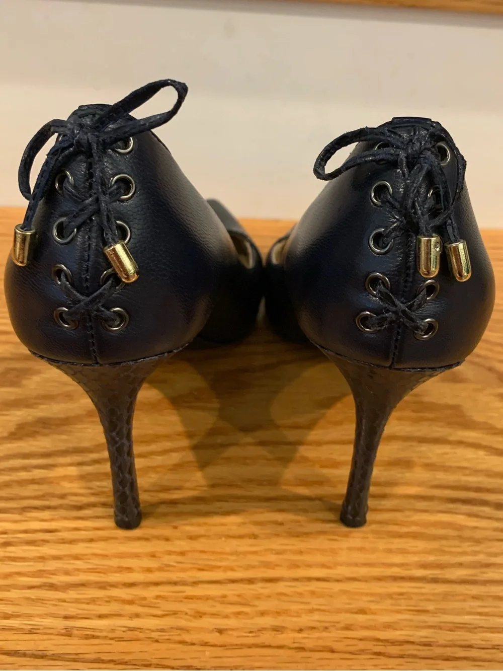 Levity Jalone Navy Pointed Toe Pumps with Textured Cap