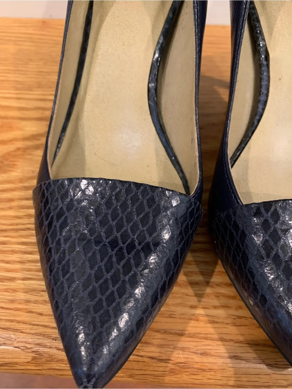 Levity Jalone Navy Pointed Toe Pumps with Textured Cap