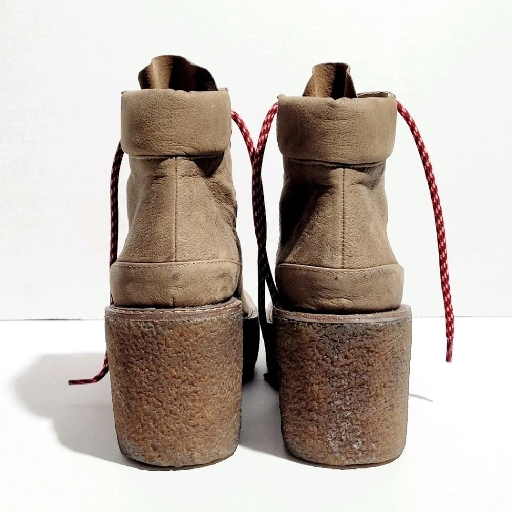 CECELIA NEW YORK Helga Platform Wedge Hiker Boots