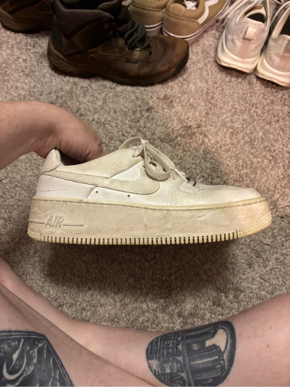 Nike low top