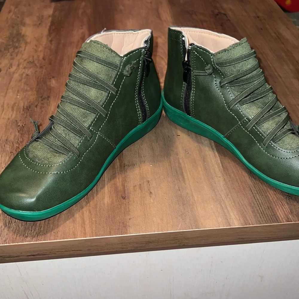 unbranded stylish green