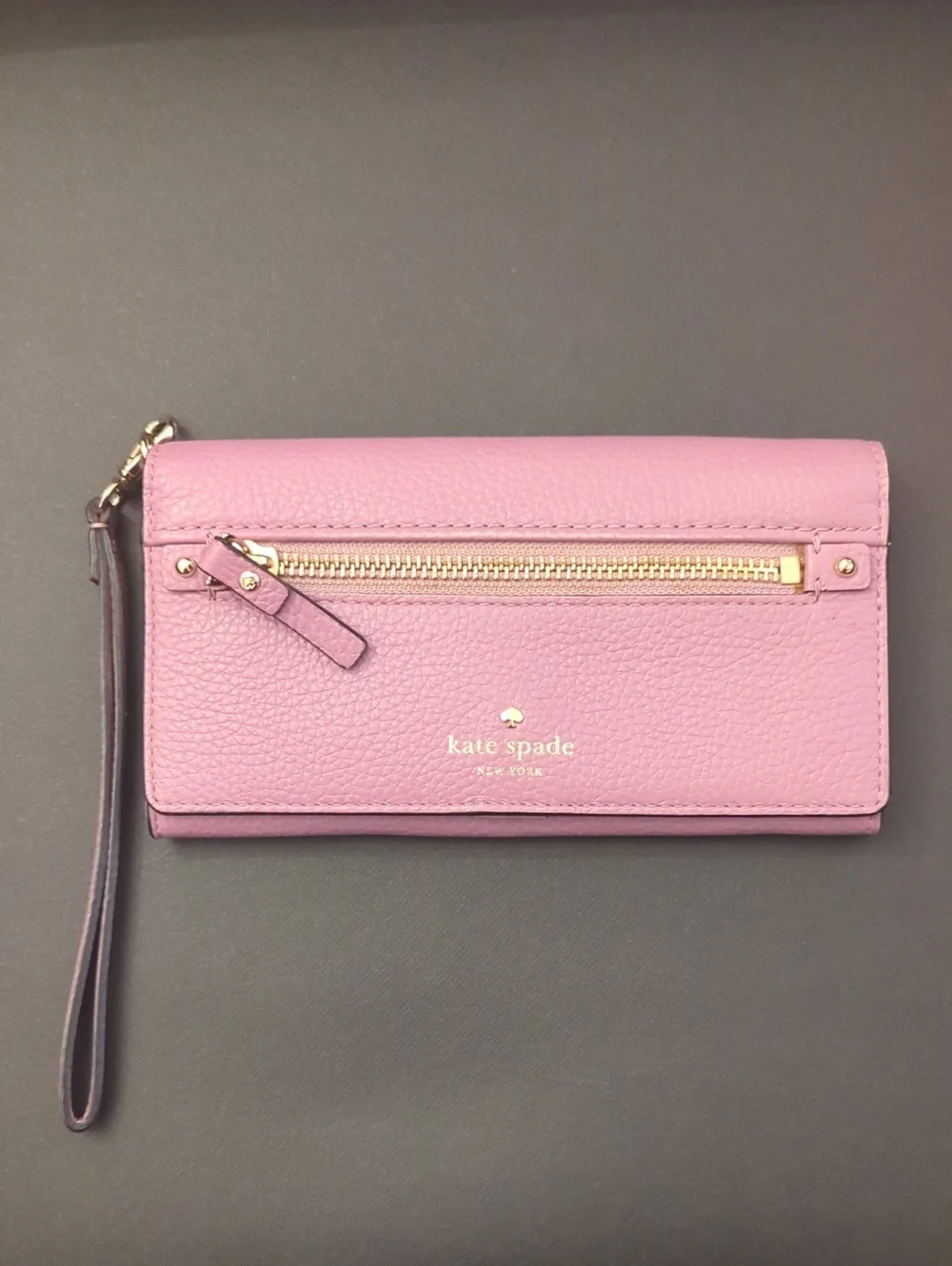 kate spade lavender pink pebbled leather wristlet wallet with gold hardware