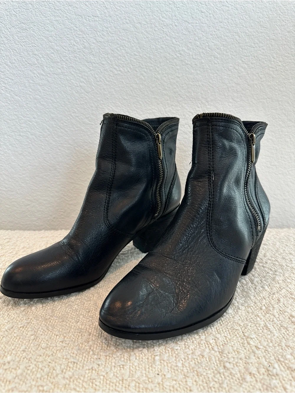 Sam Edelman classic sam